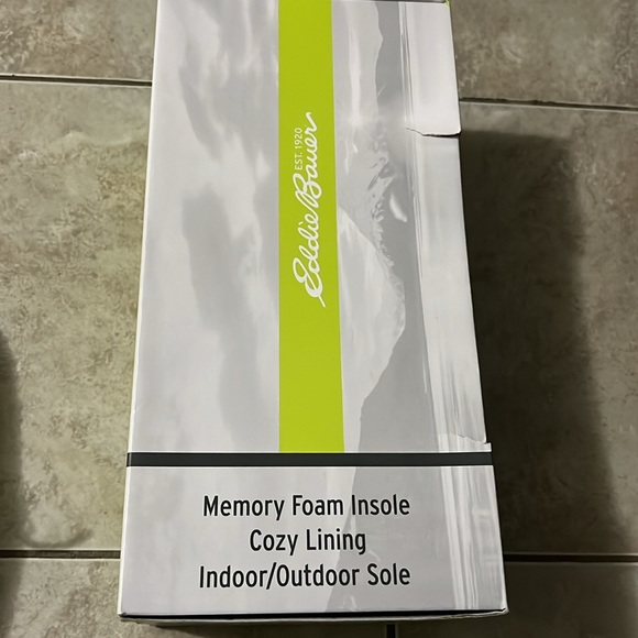 Eddie Bauer Slippers - Picture 6 of 6